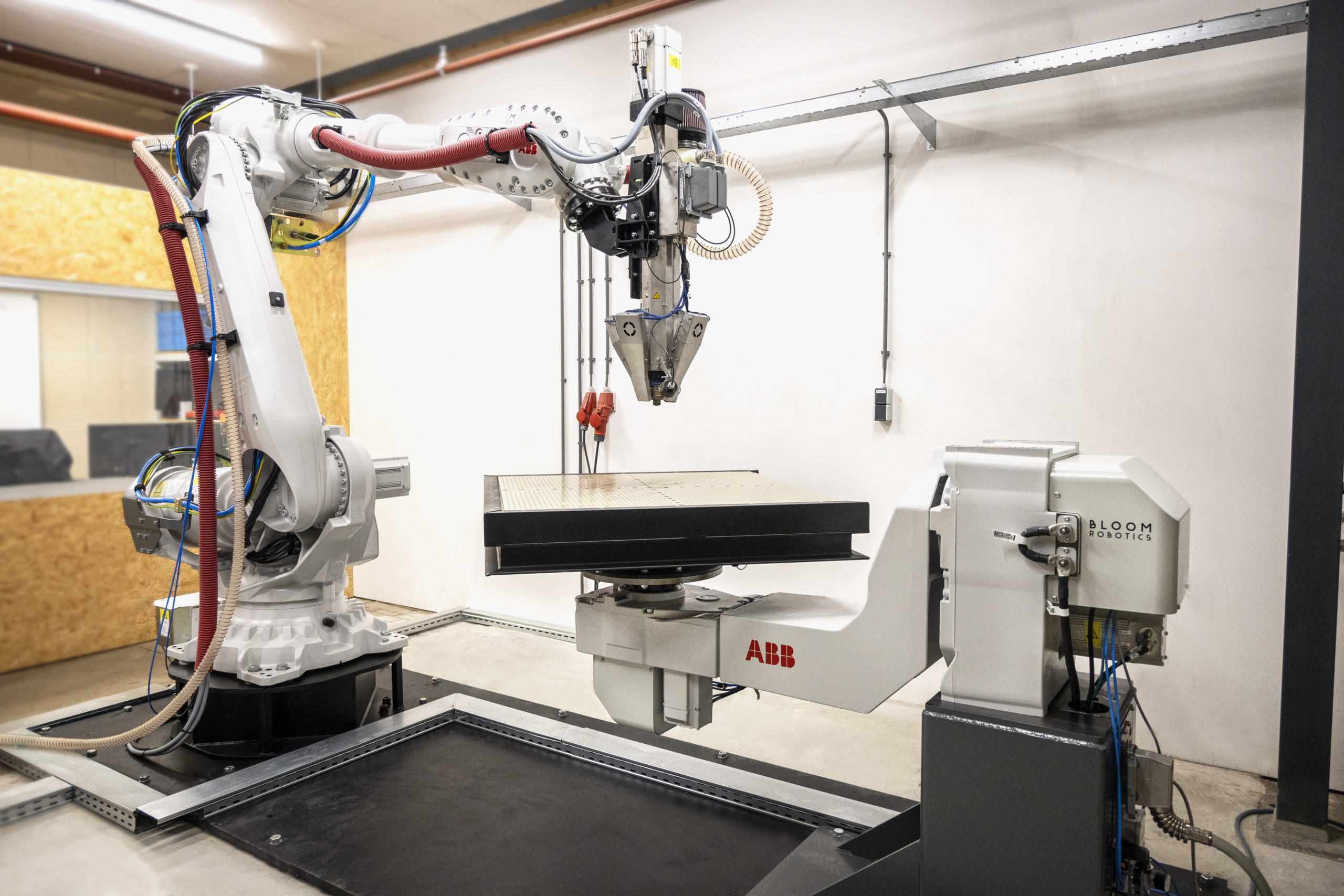 Additive manufacturing system large scale 3d-printer